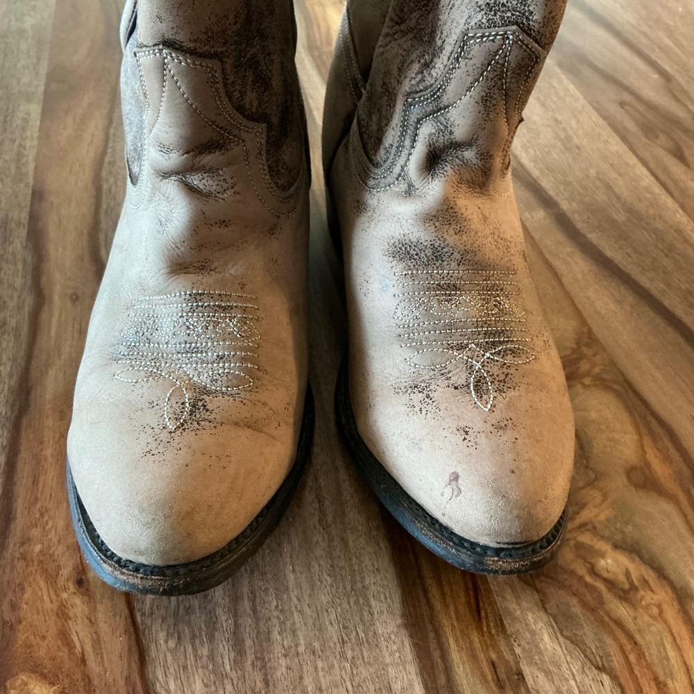 Miz Mooz Kactus Western Cowboy Boots Womens 8 Distressed Taupe Leather Snip Toe - Picture 12 of 12